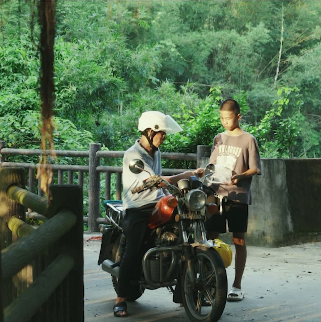 POESIA DI FINE ESTATE film card