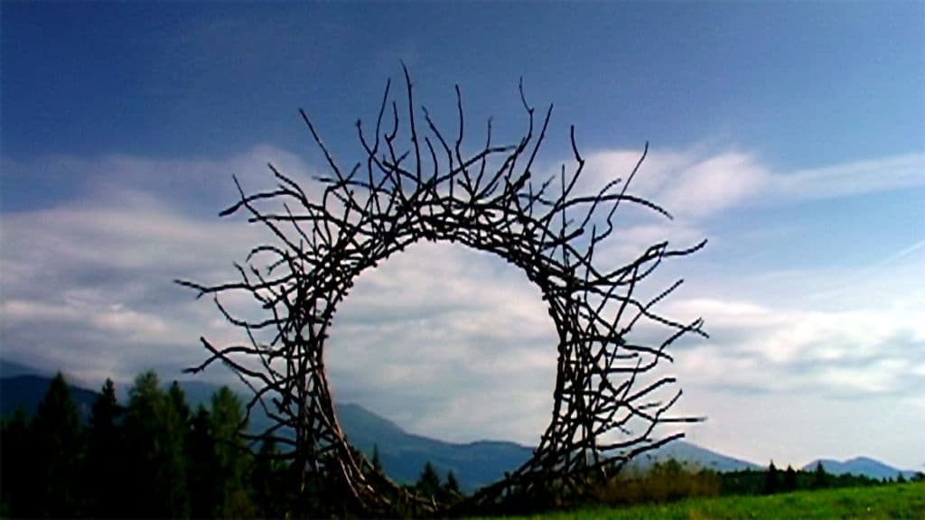 Arte sella: un museo all'aperto film card