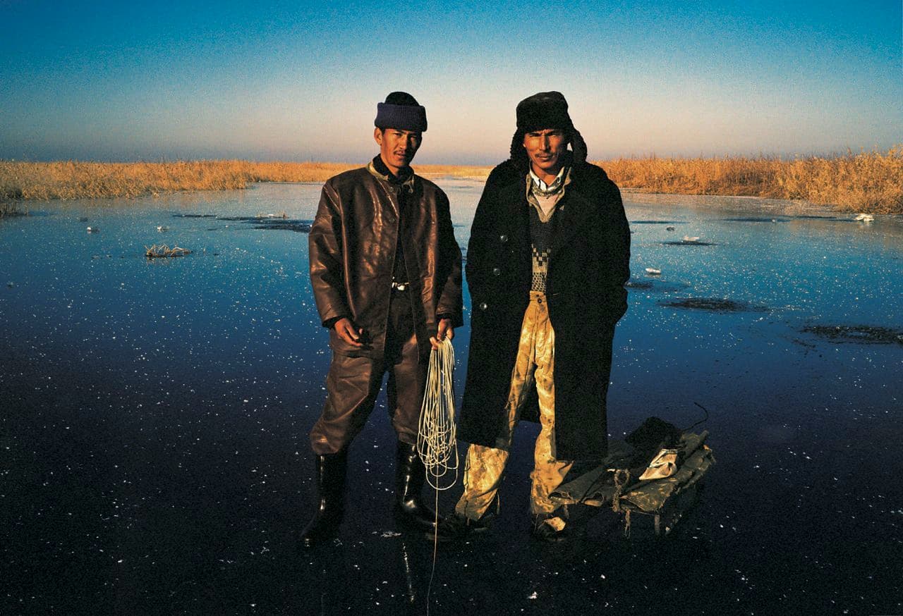 ARAL – PESCANDO IN UN LAGO INVISIBILE film card